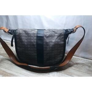 Coach 5706 Signature Black Gray Jacquard Leather Crossbody Messenger Laptop